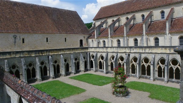 Abbaye de Noirlac, le cloître
